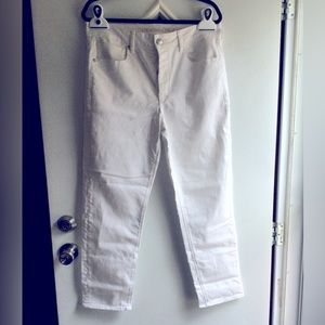 American Eagle White Tomgirl Buttonfly Jeans Size 12